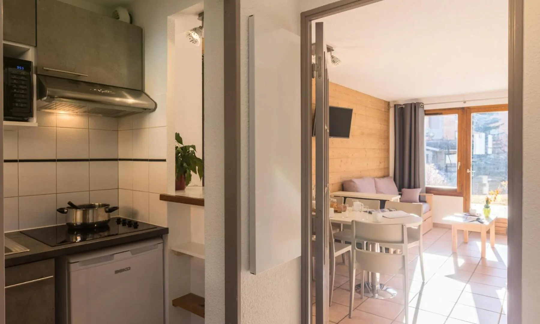 Chalets Jardin Alpin - Chalet Mitoyen Duplex Renove - Acces Pistes Par Navette - Terrasse - Wifi Gratuit - Vue Degagee Mae-4824 La Salle-les-Alpes