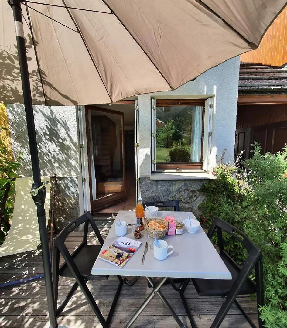 Chalets Jardin Alpin - Chalet Mitoyen Duplex Renove - Acces Pistes Par Navette - Terrasse - Wifi Gratuit - Vue Degagee Mae-4824 La Salle-les-Alpes 0*,  France