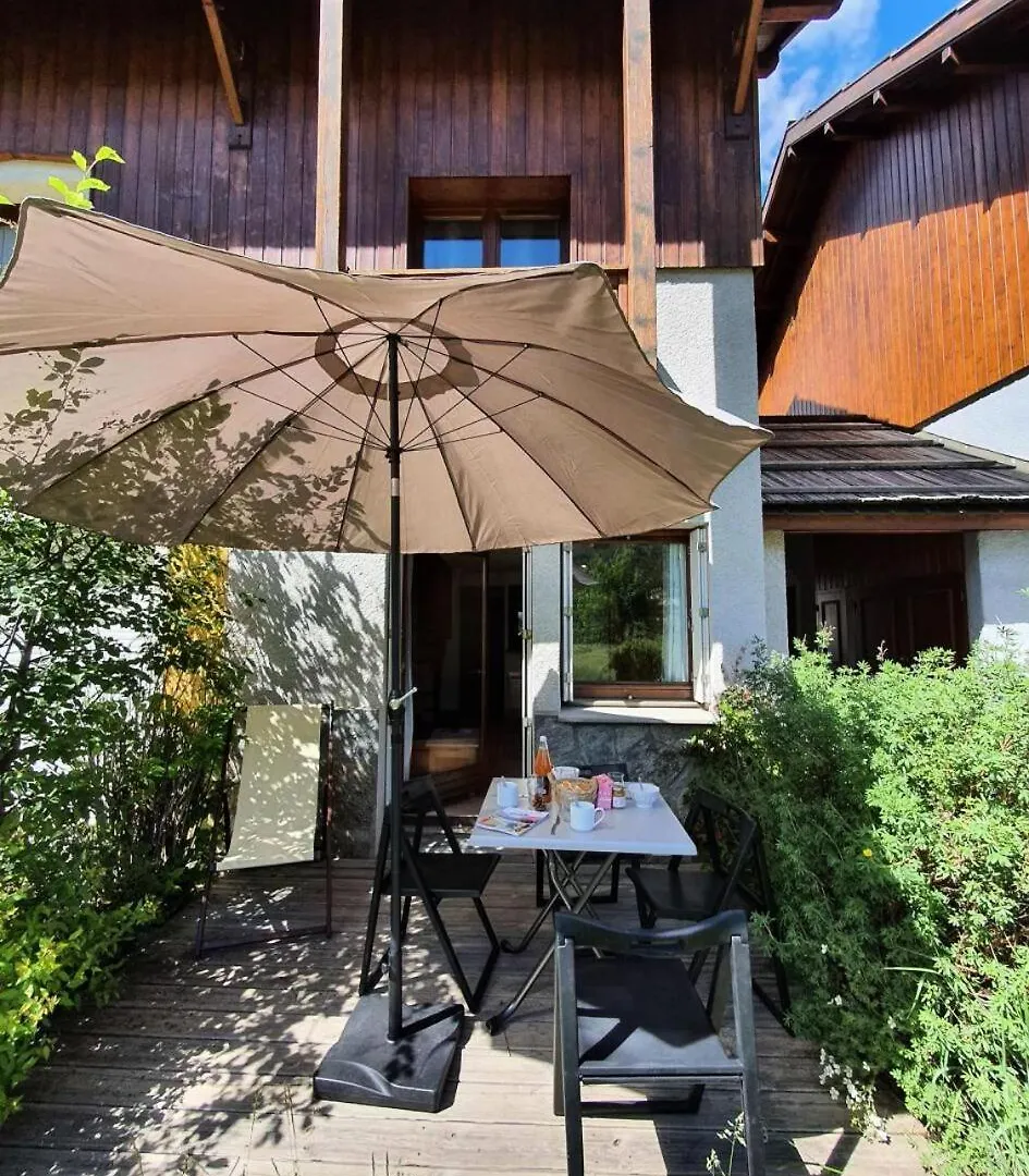 Chalets Jardin Alpin - Chalet Mitoyen Duplex Renove - Acces Pistes Par Navette - Terrasse - Wifi Gratuit - Vue Degagee Mae-4824 La Salle-les-Alpes Apartment